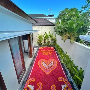 The Sakaye & Legian (Bali)